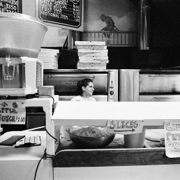 Spiritus pizza movie Apple juice, slices