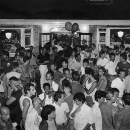 Spiritus pizza movie Coffee Bar and Ice Cream bar rush cruising